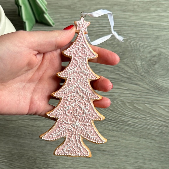 Set of 3 Pastel Christmas Decor - Picture 7 of 9